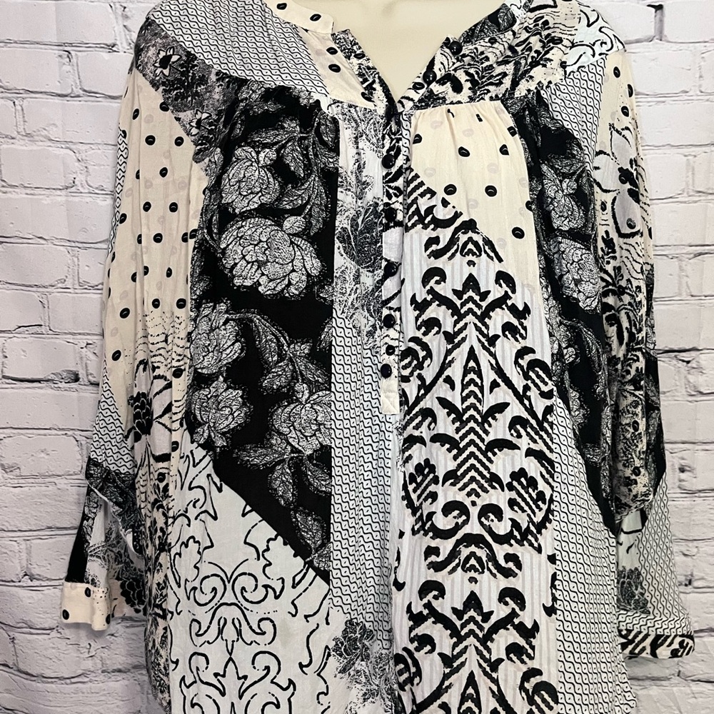 Anthropologie Maeve Black With Multi Print Unique Tunic XS